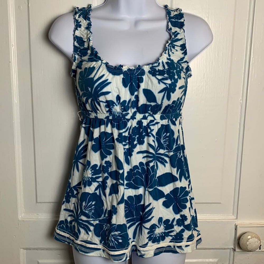 American Eagle Blue and White Floral Tank Top Size S
